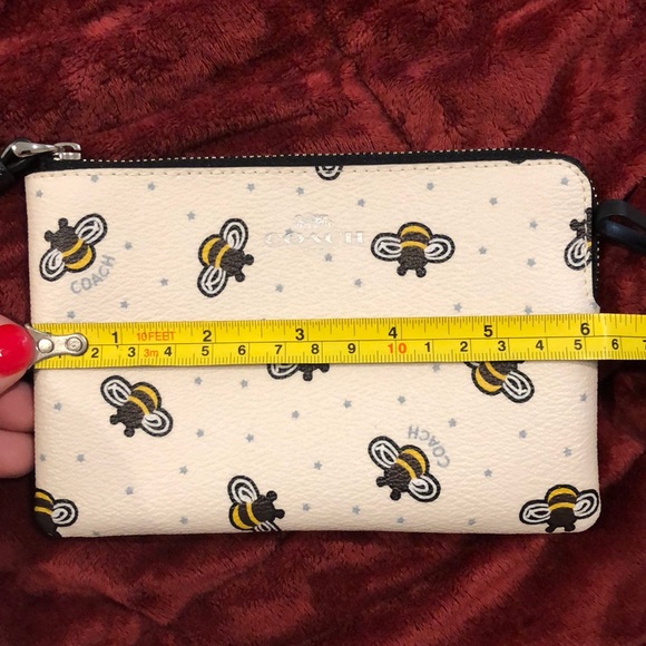 🔥Coach wristlets. Authentic! - Picture 5 of 5